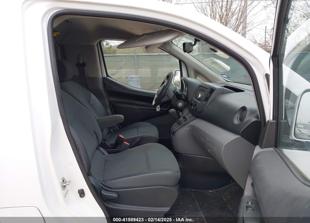 2015 NISSAN NV200 VIN: 3N6CM0KNXFK701377