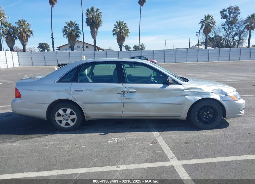 2001 TOYOTA AVALON XL VIN: 4T1BF28B01U139477