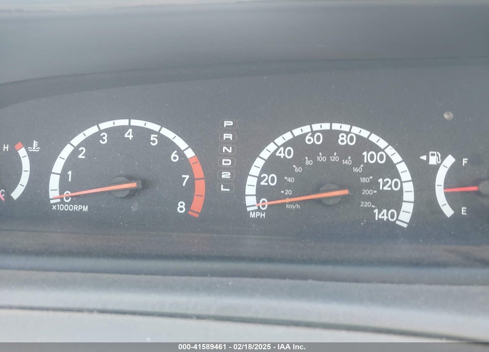 2001 TOYOTA AVALON XL VIN: 4T1BF28B01U139477
