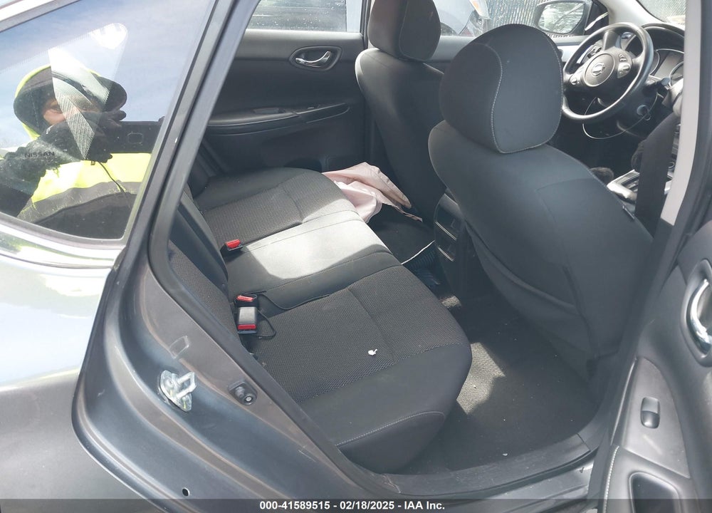 2019 NISSAN SENTRA VIN: 3N1AB7AP1KY366077