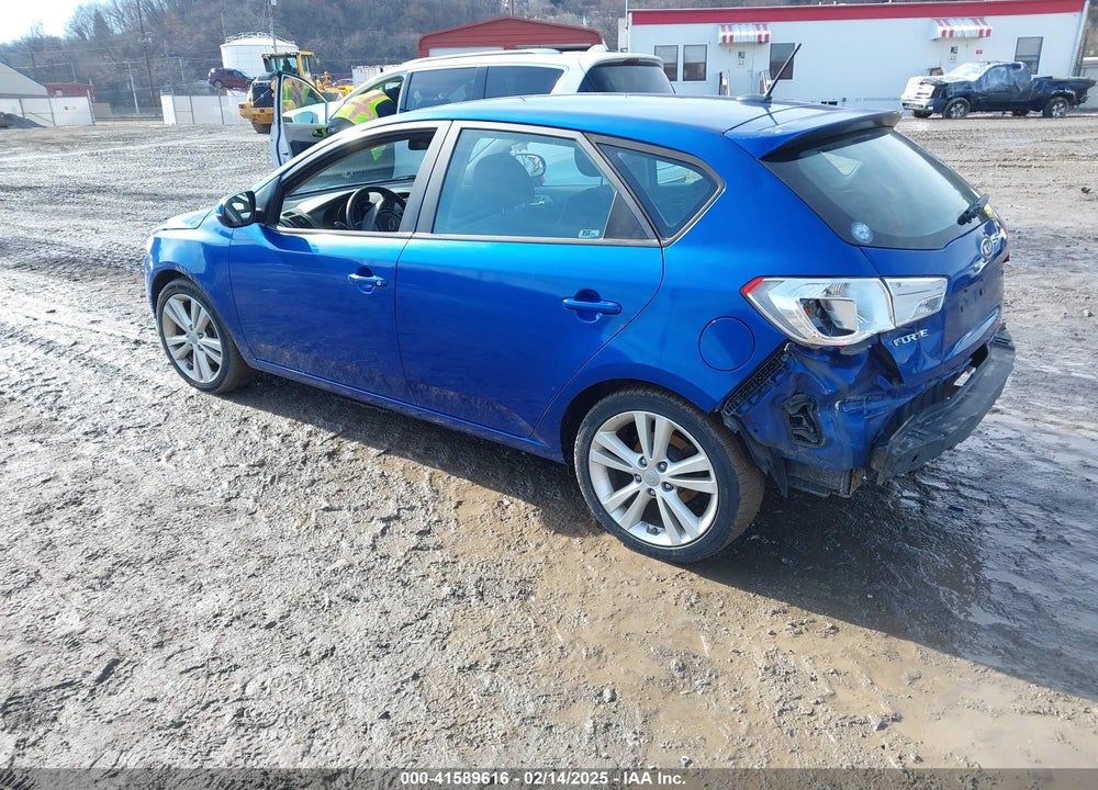 2013 KIA FORTE VIN: KNAFW5A36D5690244