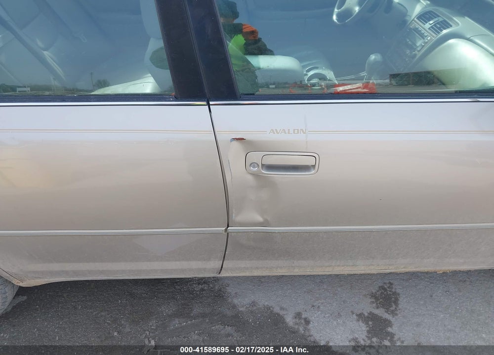 2003 TOYOTA AVALON XLS VIN: 4T1BF28BX3U334442