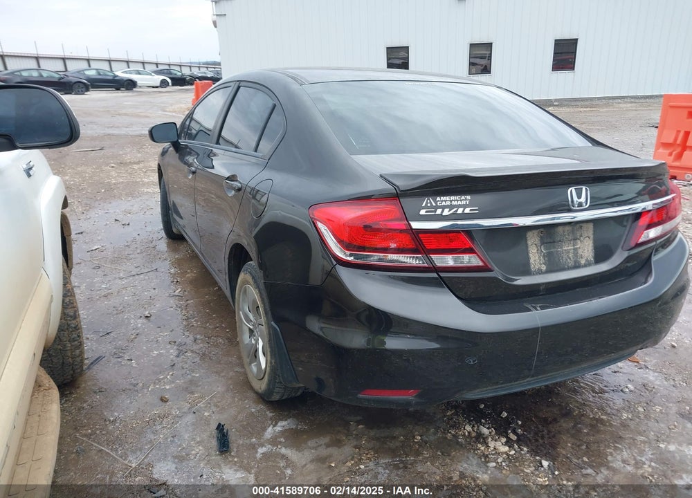 2014 HONDA CIVIC VIN: 2HGFB2F57EH557933