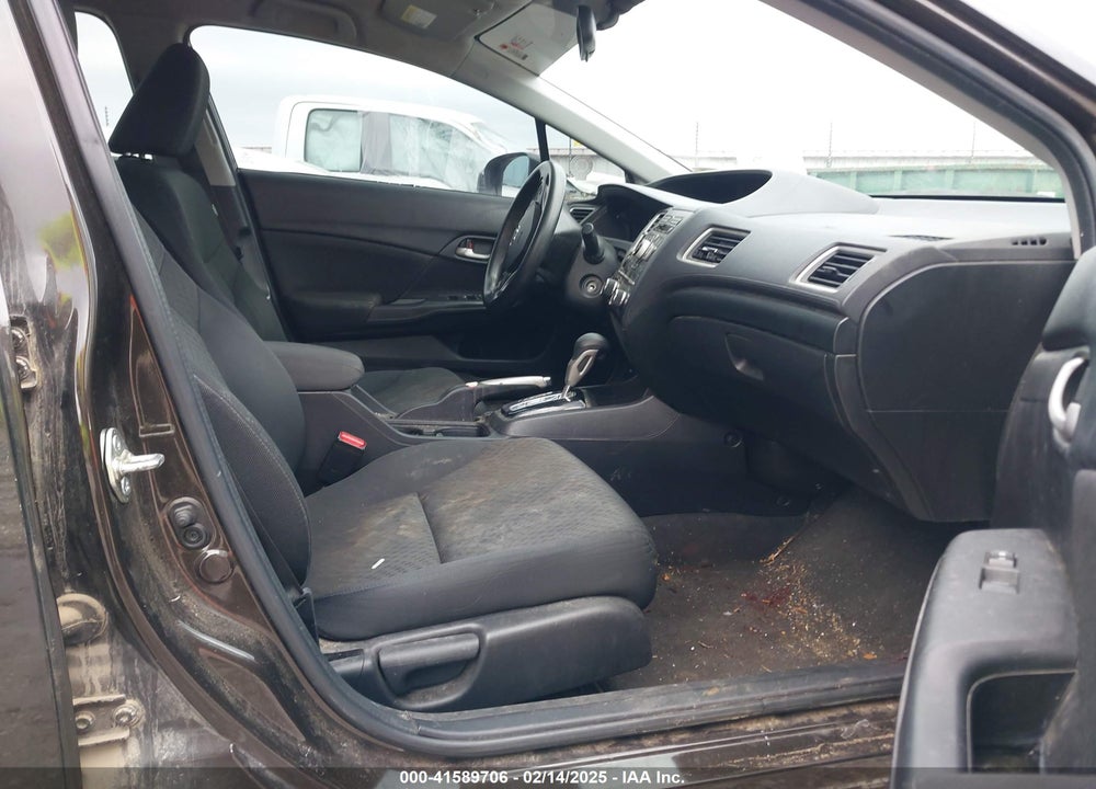 2014 HONDA CIVIC VIN: 2HGFB2F57EH557933