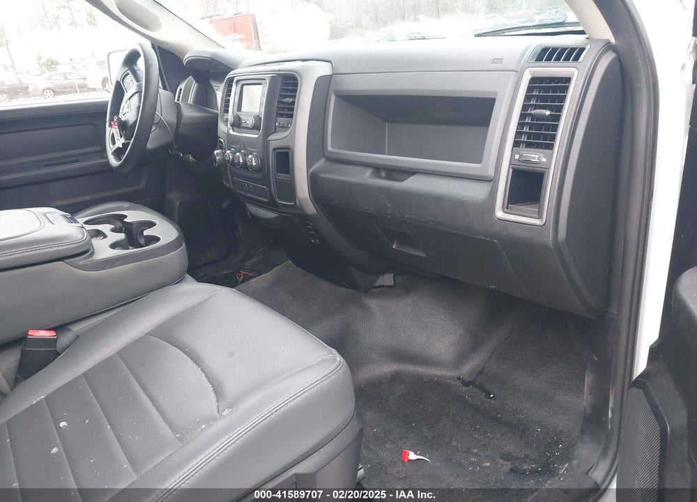 2016 RAM 1500 VIN: 1C6RR6FG0GS233841