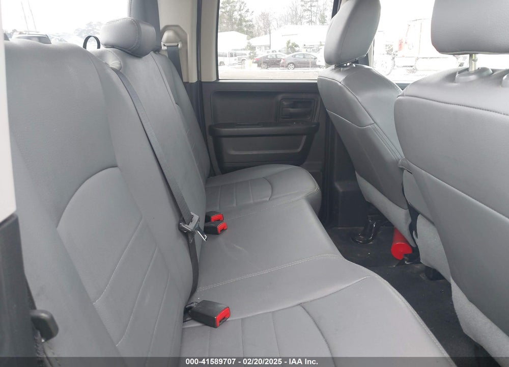 2016 RAM 1500 VIN: 1C6RR6FG0GS233841
