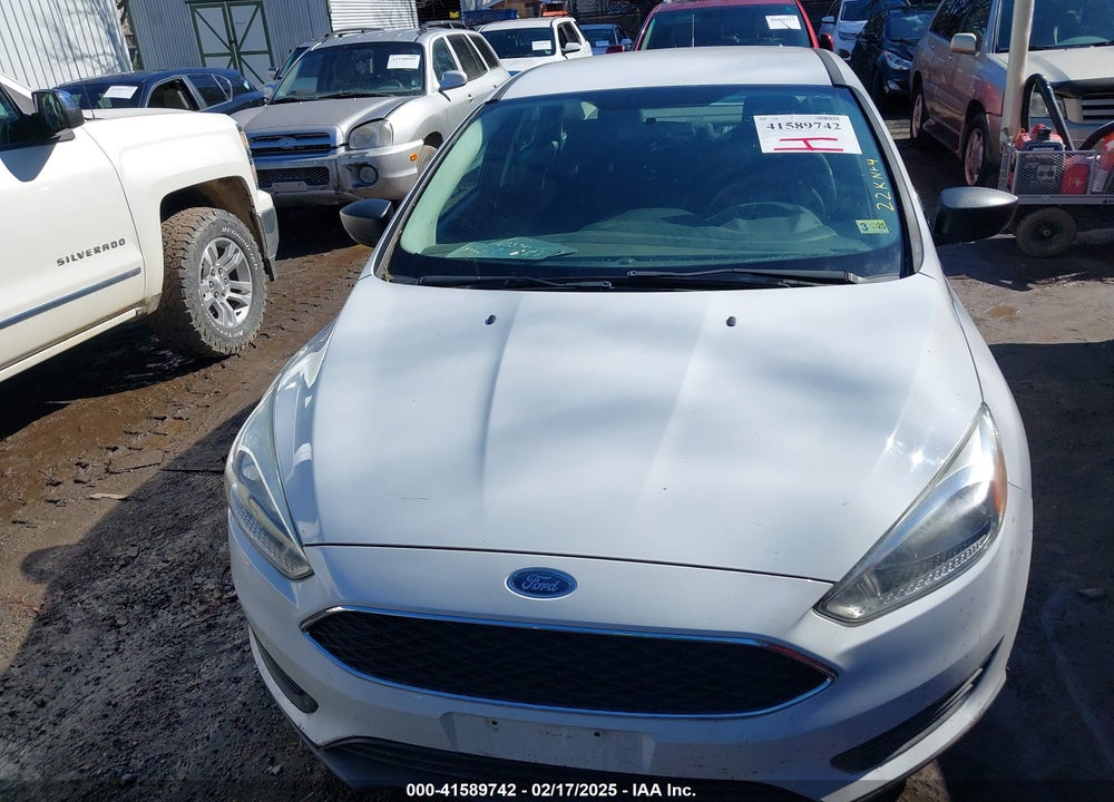 2017 FORD FOCUS S VIN: 1FADP3E25HL321721