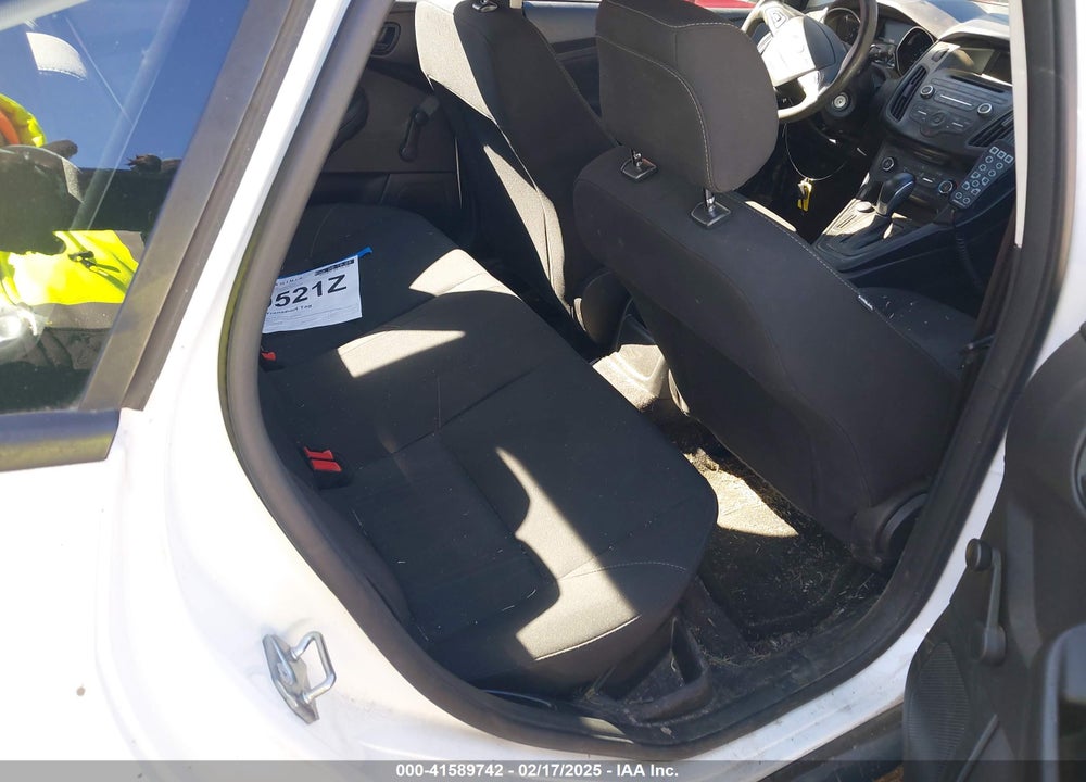2017 FORD FOCUS S VIN: 1FADP3E25HL321721
