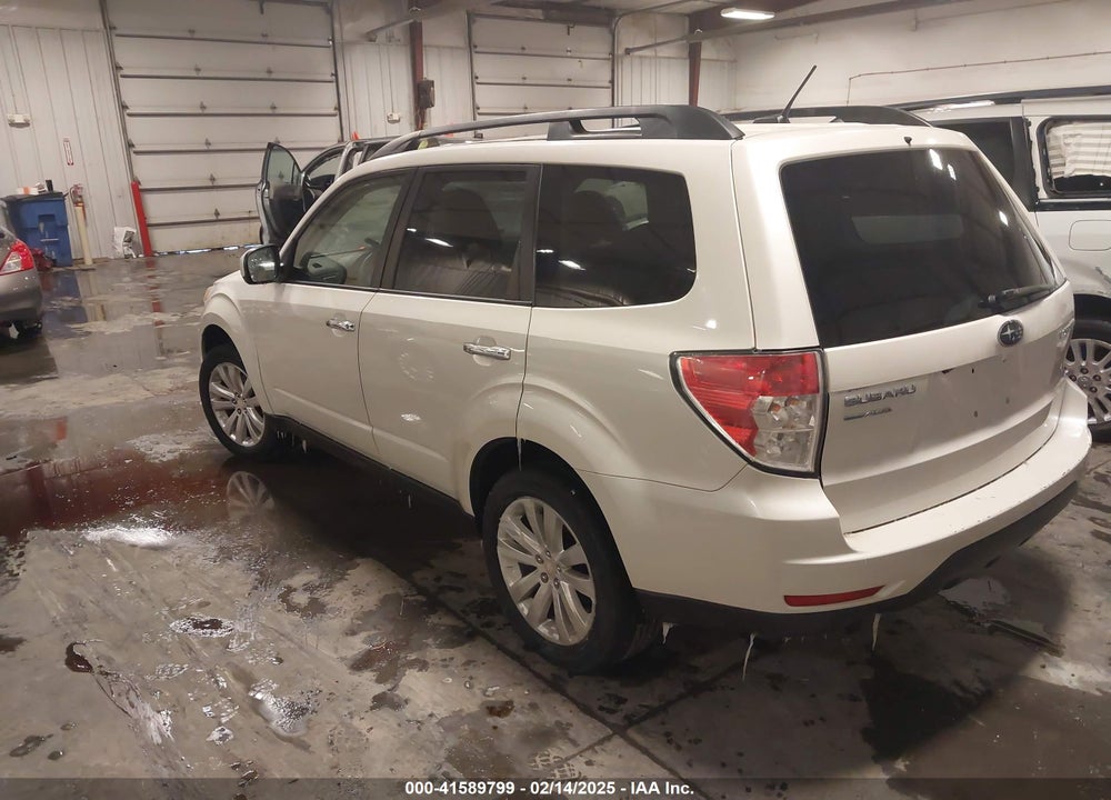 2012 SUBARU FORESTER 2.5X PREMIUM VIN: JF2SHBDC8CH421389