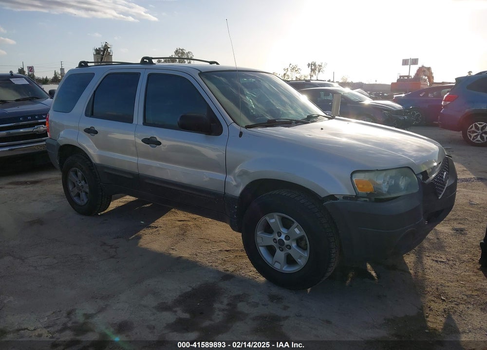 2005 FORD ESCAPE VIN: 1FMYU93145KA06181