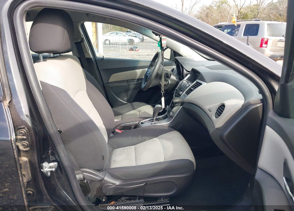 2016 CHEVROLET CRUZE LIMITED LS AUTO VIN: 1G1PC5SH0G7192892