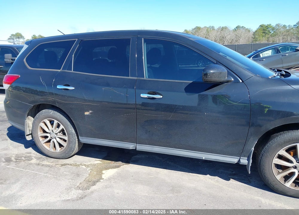 2015 NISSAN PATHFINDER S VIN: 5N1AR2MNXFC621566