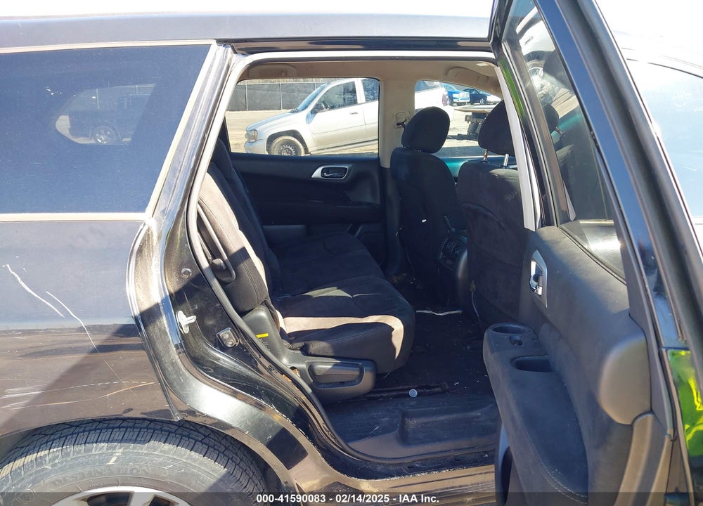 2015 NISSAN PATHFINDER S VIN: 5N1AR2MNXFC621566