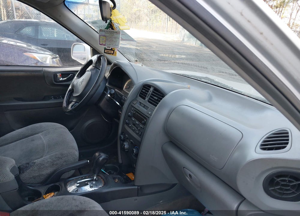 2005 HYUNDAI SANTA FE GLS VIN: KM8SC13D85U891428