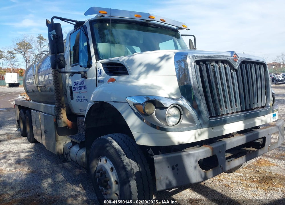2011 INTERNATIONAL 7000 7500 VIN: 1HTWNAZT7BJ389931