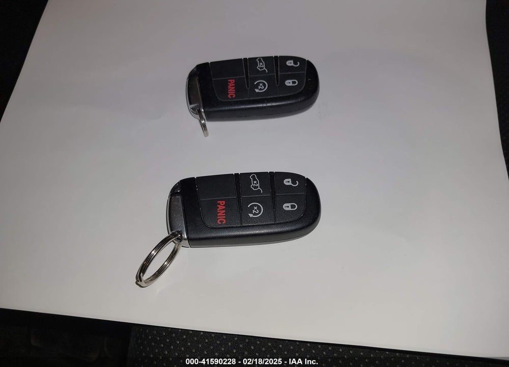 2015 JEEP GRAND CHEROKEE ALTITUDE VIN: 1C4RJFAG9FC767386