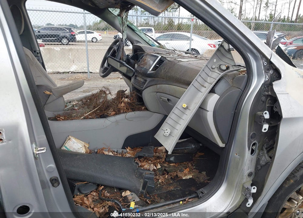 2019 HONDA RIDGELINE VIN: 5FPYK2F60KB005862
