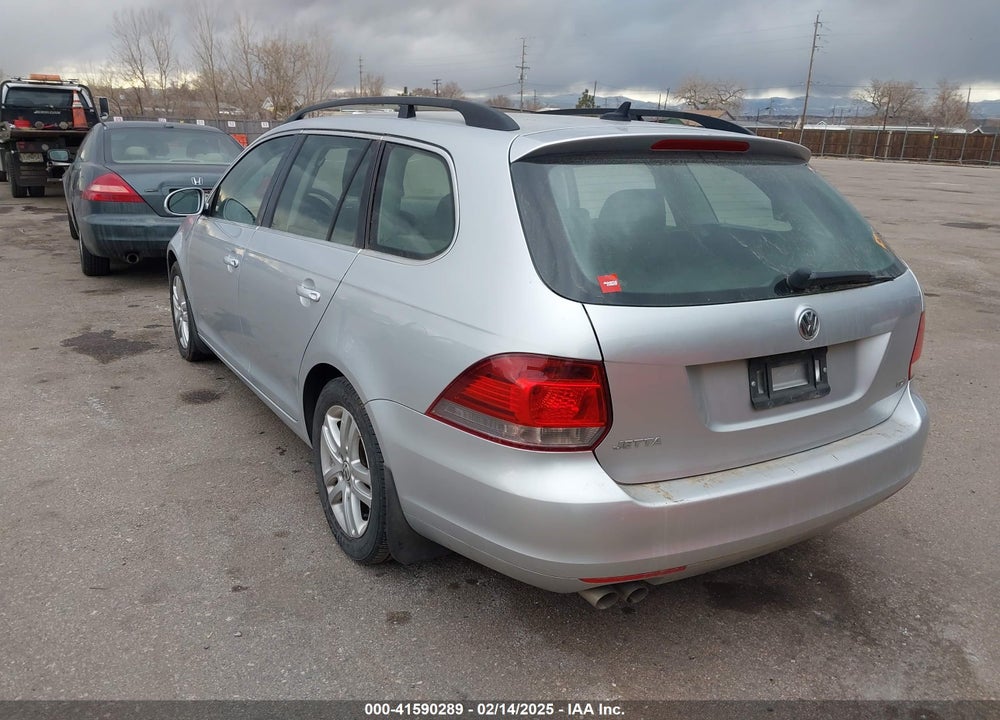 2014 VOLKSWAGEN JETTA SPORTWAGEN VIN: 3VWML7AJXEM626150