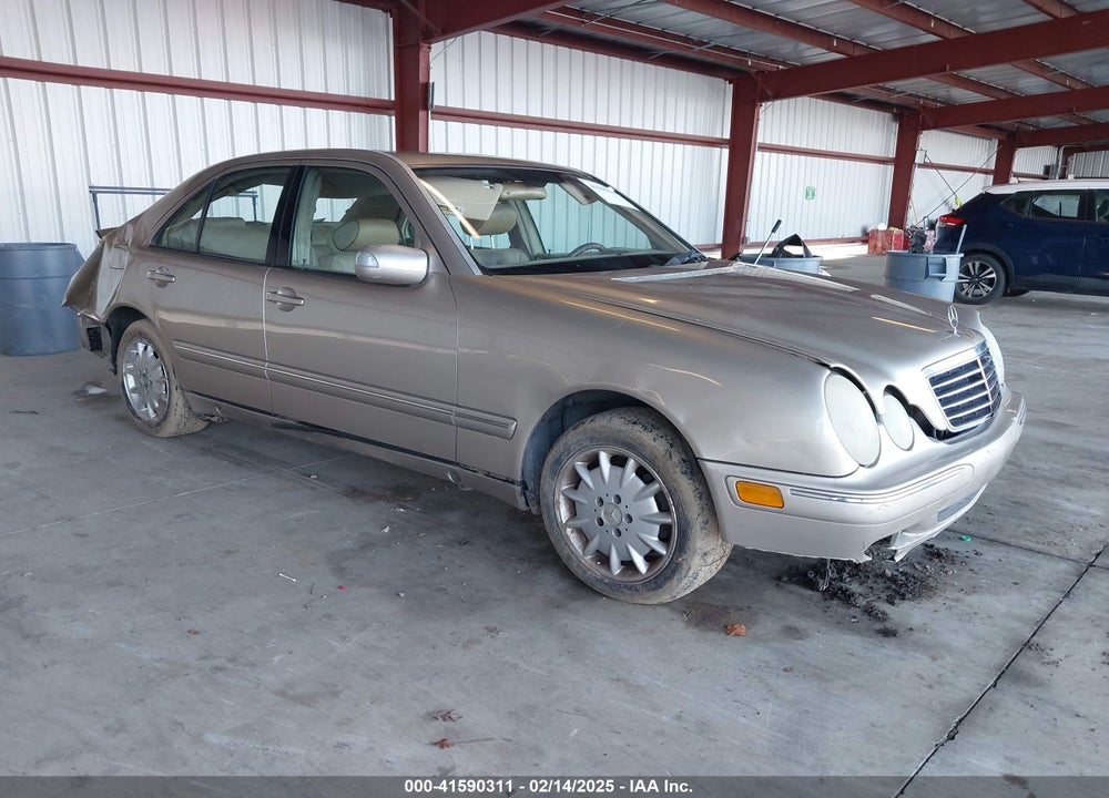 2001 MERCEDES-BENZ E 320 VIN: WDBJF65J21B378574