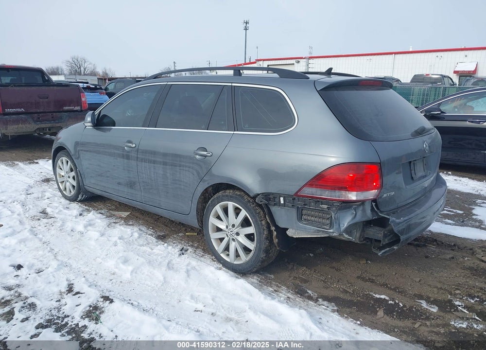 2014 VOLKSWAGEN JETTA SPORTWAGEN VIN: 3VWPL7AJ7EM600408