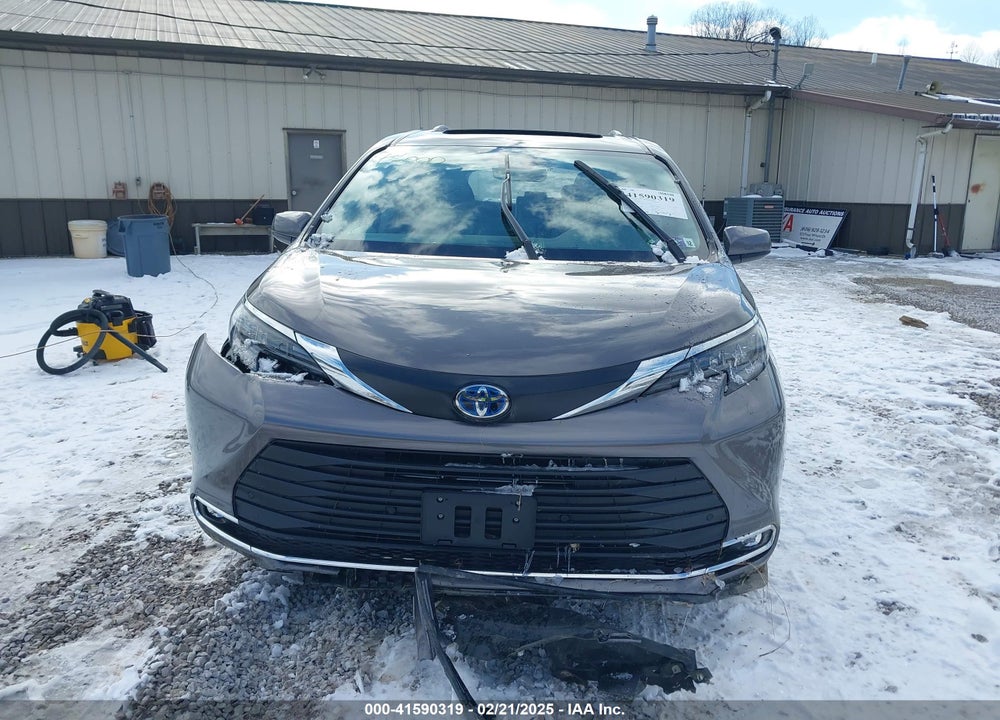 2024 TOYOTA SIENNA XLE WOODLAND EDITION VIN: 5TDJSKFC7RS116348
