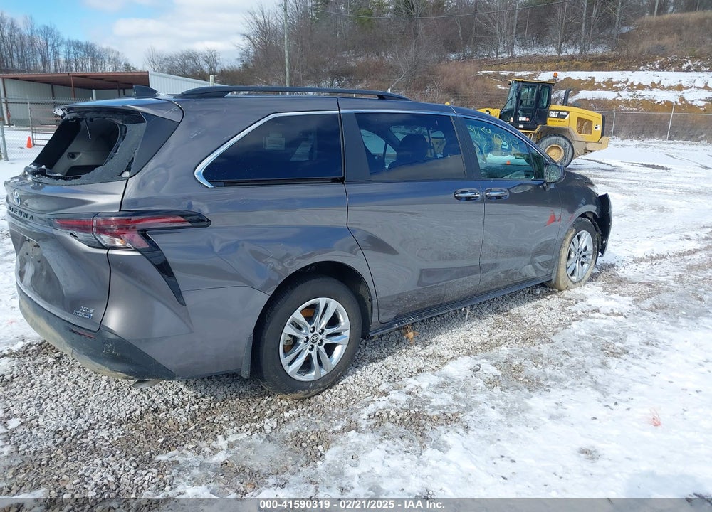 2024 TOYOTA SIENNA XLE WOODLAND EDITION VIN: 5TDJSKFC7RS116348