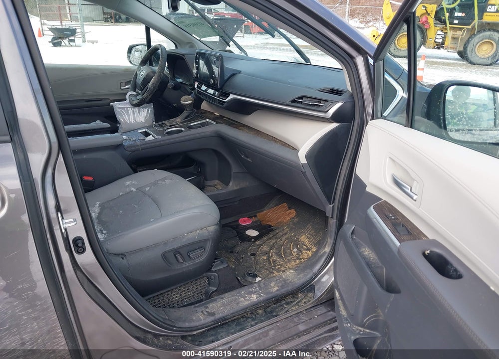 2024 TOYOTA SIENNA XLE WOODLAND EDITION VIN: 5TDJSKFC7RS116348