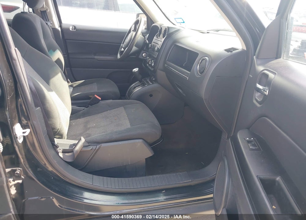 2016 JEEP PATRIOT SPORT VIN: 1C4NJPBA1GD513004