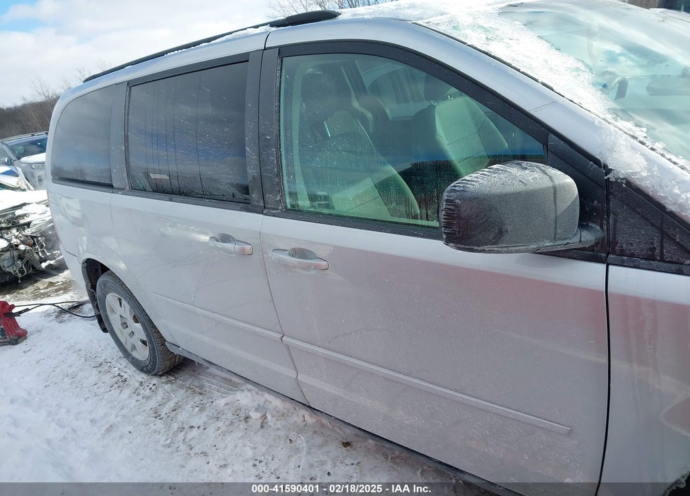 2010 DODGE GRAND CARAVAN SE VIN: 2D4RN4DE2AR179111