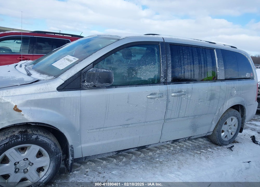 2010 DODGE GRAND CARAVAN SE VIN: 2D4RN4DE2AR179111