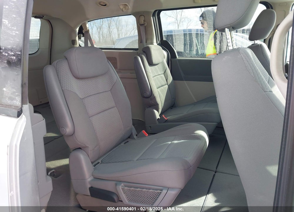 2010 DODGE GRAND CARAVAN SE VIN: 2D4RN4DE2AR179111