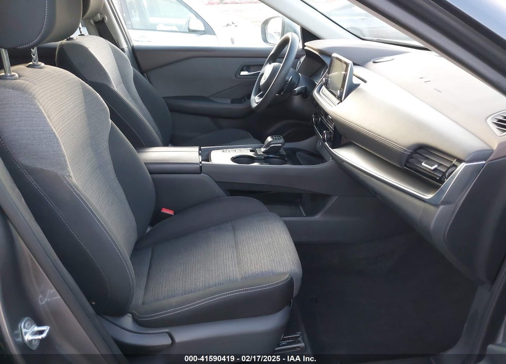2022 NISSAN ROGUE SV FWD VIN: 5N1BT3BA5NC705403