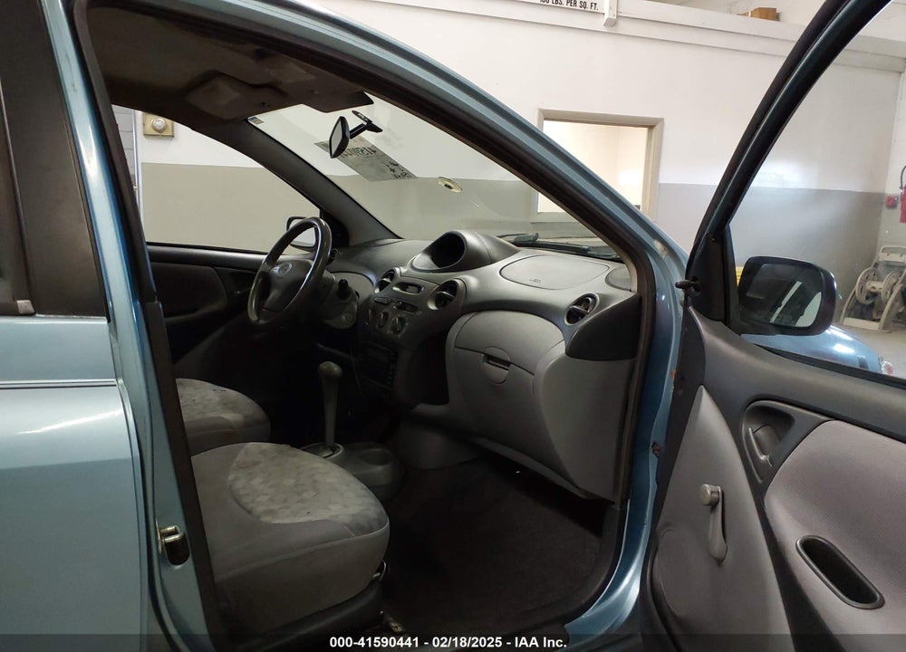 2002 TOYOTA ECHO VIN: JTDBT123820221152