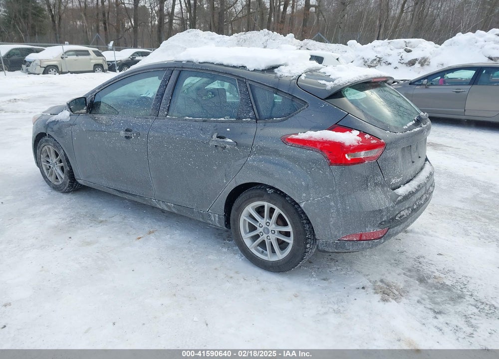 2018 FORD FOCUS SE VIN: 1FADP3K2XJL207840