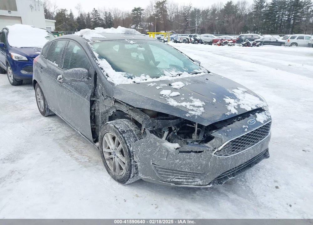 2018 FORD FOCUS SE VIN: 1FADP3K2XJL207840