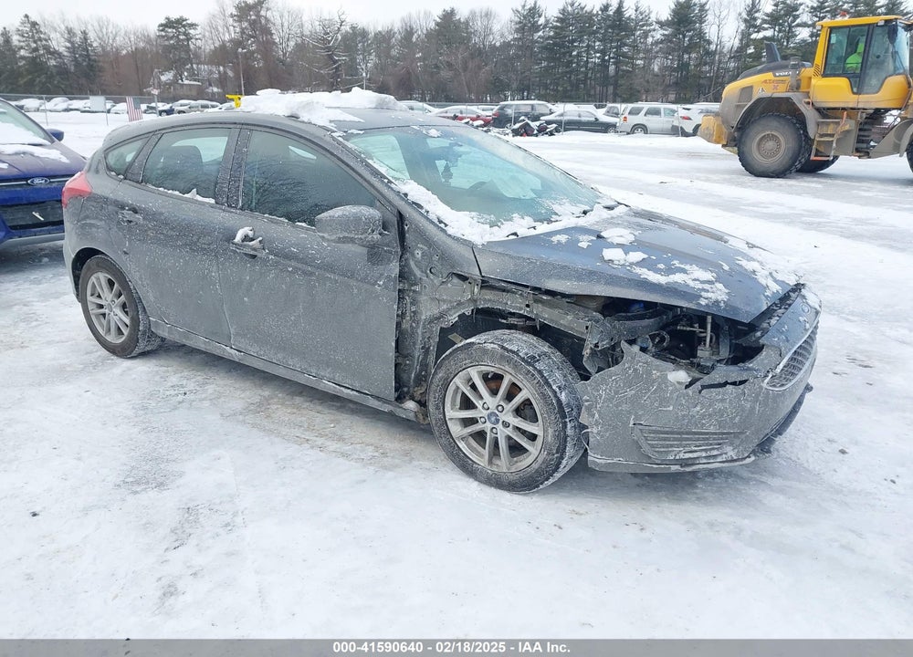 2018 FORD FOCUS SE VIN: 1FADP3K2XJL207840