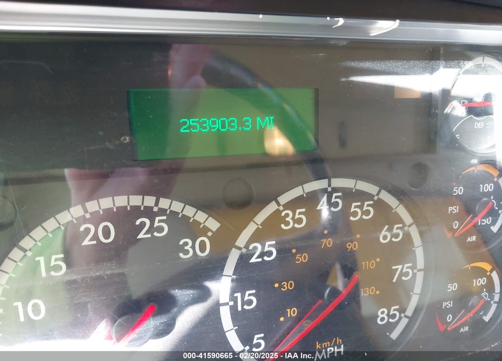 2018 FREIGHTLINER M2 106 VIN: 1FVACWFB8JHJH5588