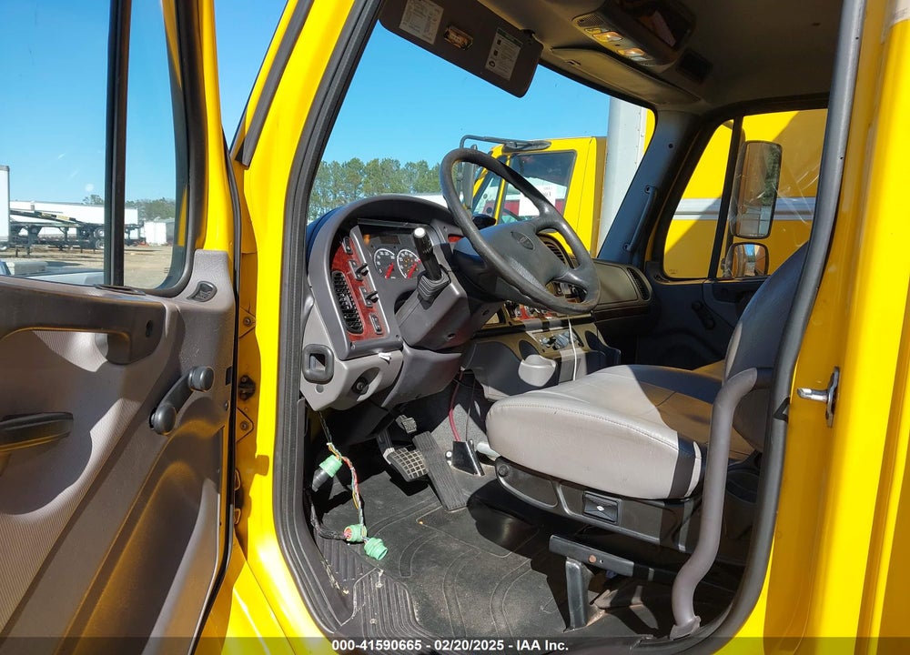 2018 FREIGHTLINER M2 106 VIN: 1FVACWFB8JHJH5588