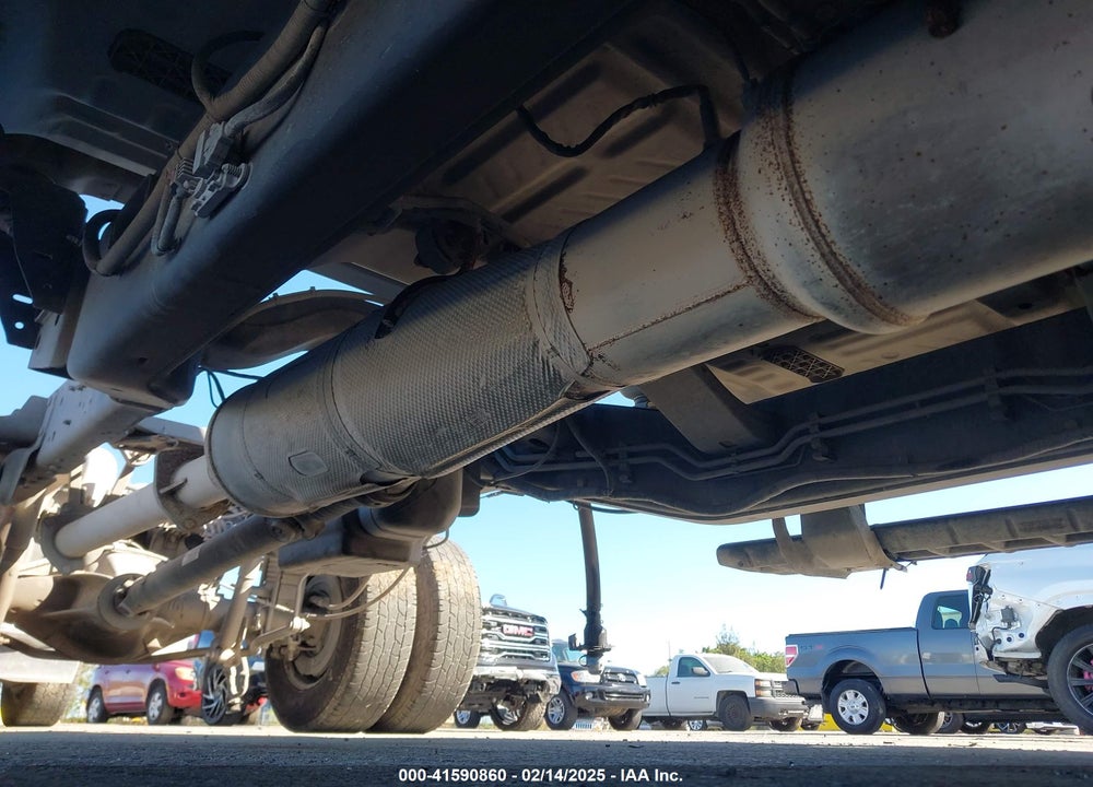 2019 FORD F-350 CHASSIS XL VIN: 1FD8W3HT1KED55942