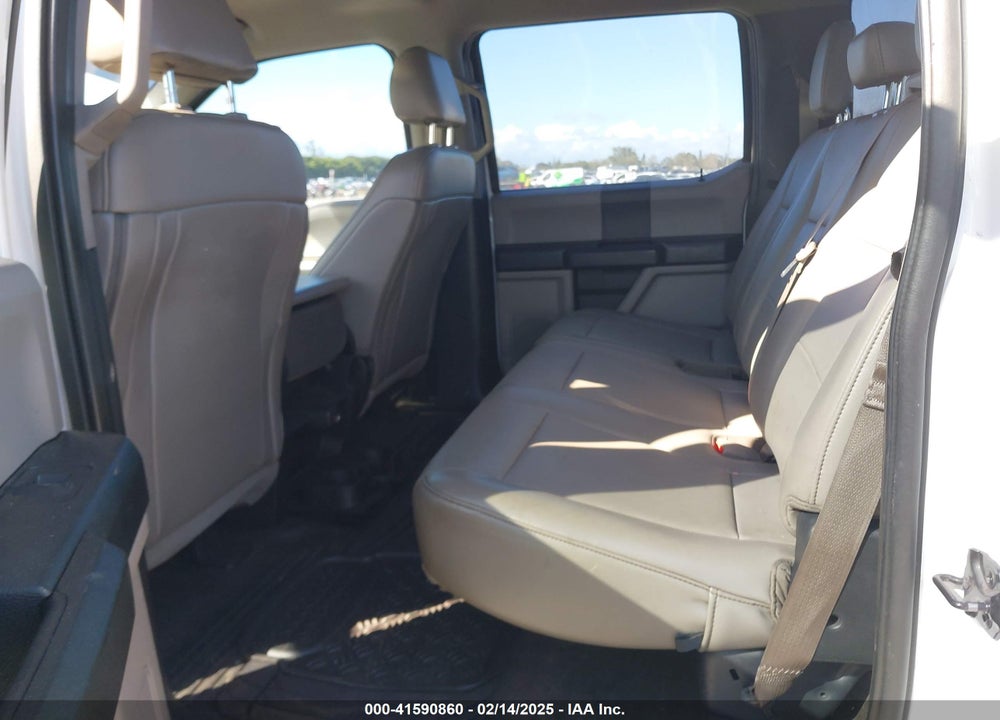 2019 FORD F-350 CHASSIS XL VIN: 1FD8W3HT1KED55942