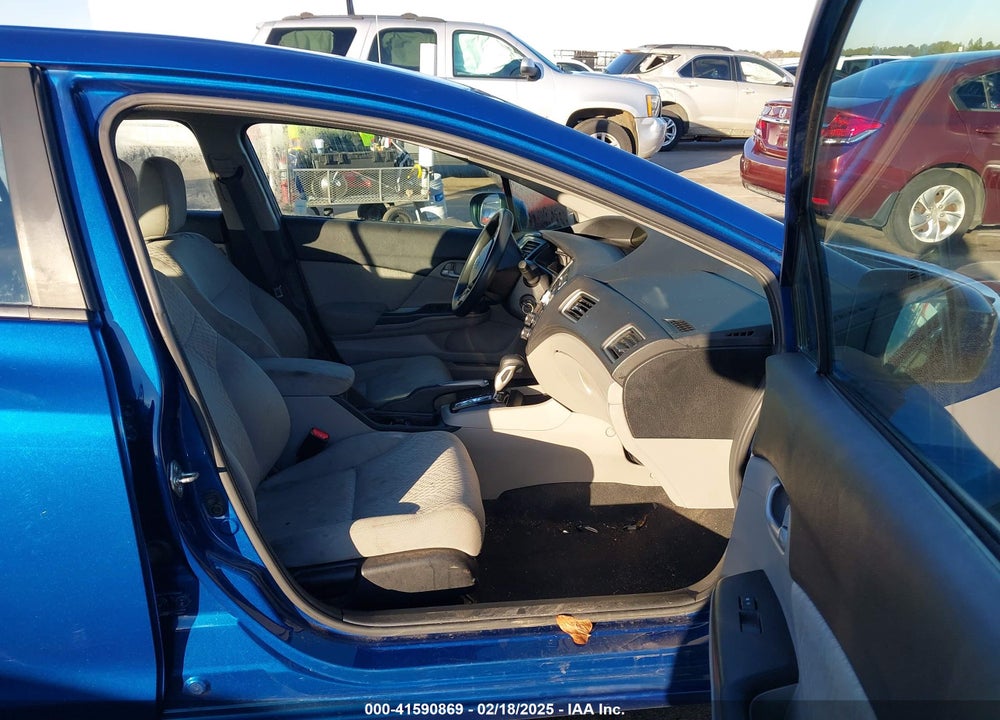 2014 HONDA CIVIC VIN: 19XFB2F5XEE031192