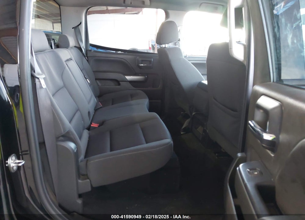 2018 CHEVROLET SILVERADO 1500 VIN: 3GCUKREC2JG465797