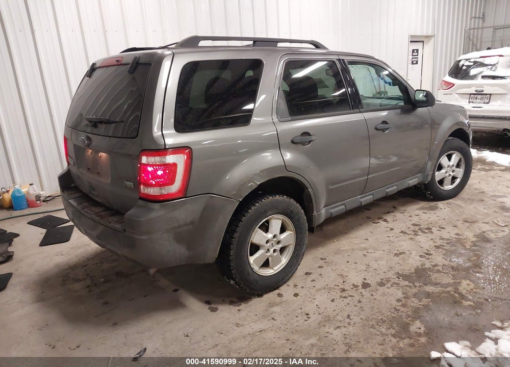 2010 FORD ESCAPE XLT VIN: 1FMCU9DG6AKC27952
