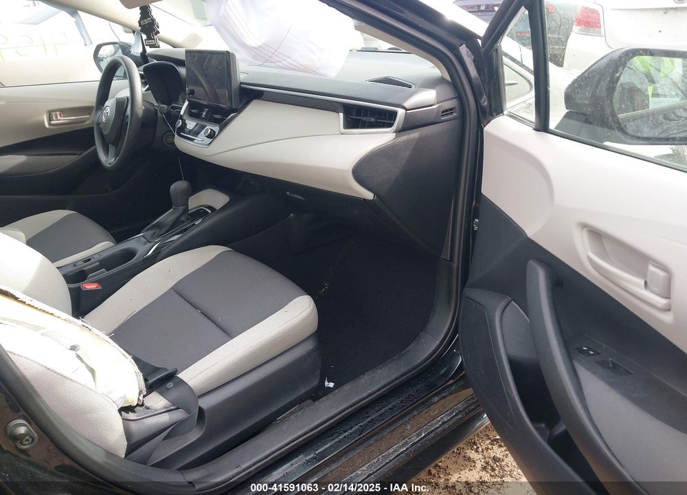 2024 TOYOTA COROLLA LE VIN: 5YFB4MDE8RP180700