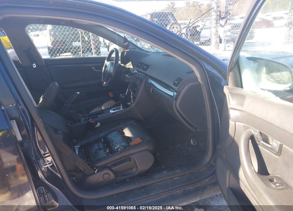 2004 AUDI A4 VIN: WAULC68E14A287000