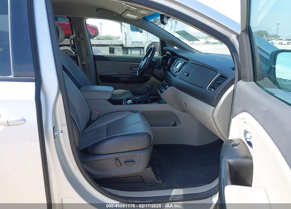 2016 KIA SEDONA VIN: KNDMC5C1XG6116503