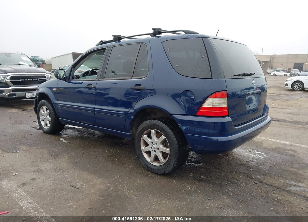 2000 MERCEDES-BENZ ML 430 VIN: 4JGAB72E1YA198542