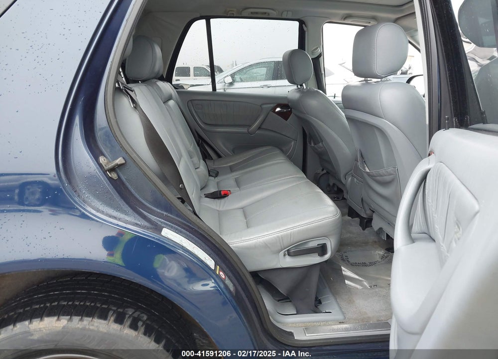 2000 MERCEDES-BENZ ML 430 VIN: 4JGAB72E1YA198542
