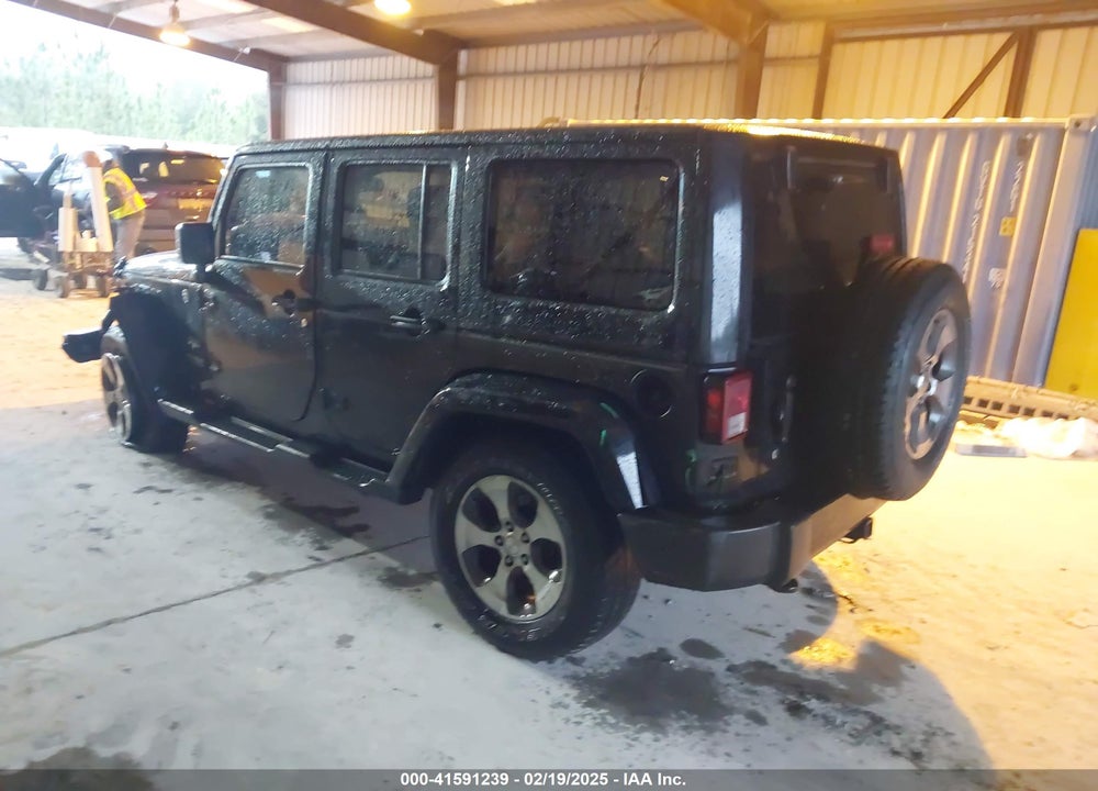 2017 JEEP WRANGLER UNLIMITED SAHARA 4X4 VIN: 1C4BJWEGXHL752085