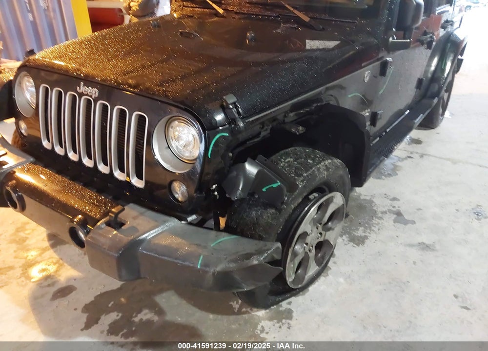 2017 JEEP WRANGLER UNLIMITED SAHARA 4X4 VIN: 1C4BJWEGXHL752085